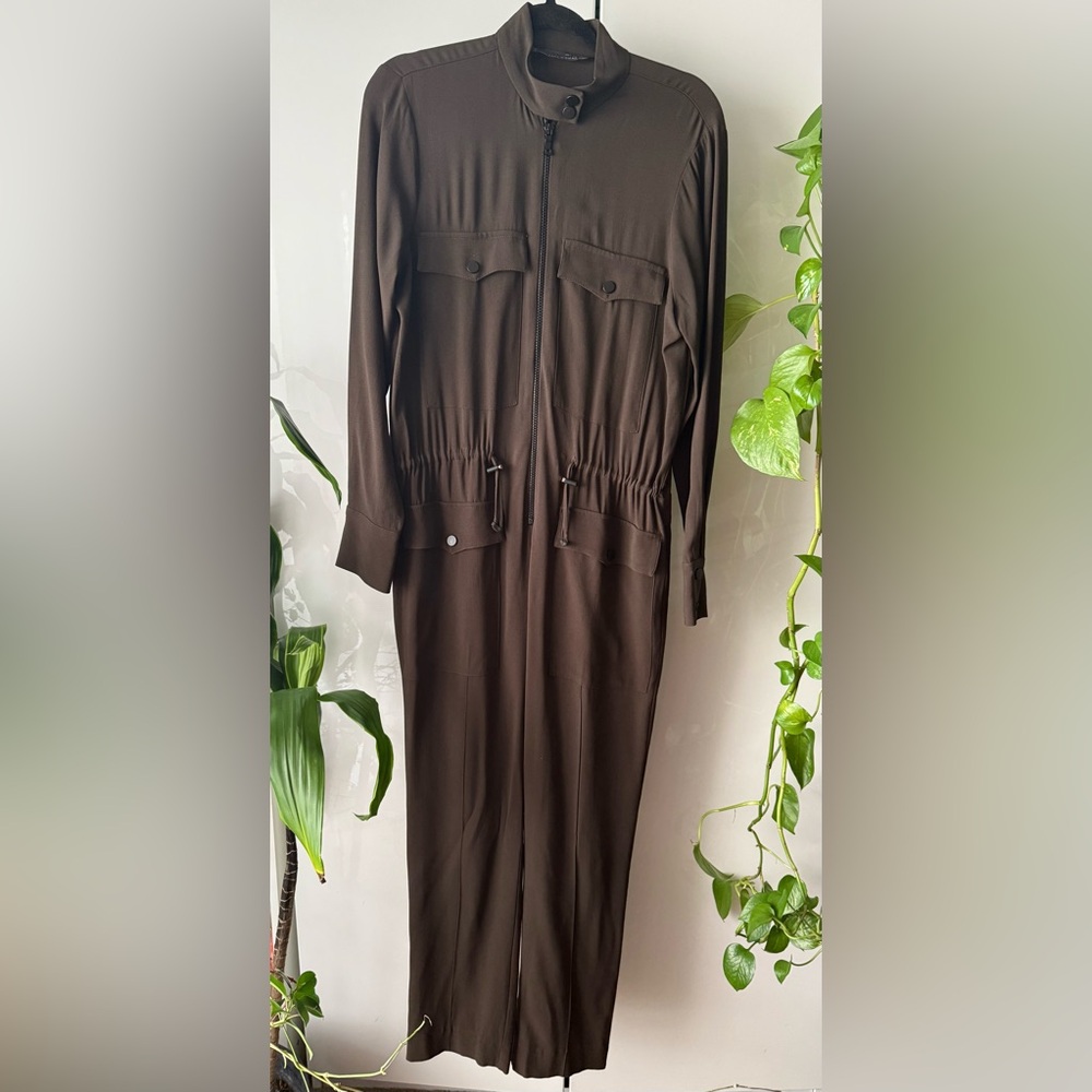 Zara long sleeve dark brown khaki utility front zip jumpsuit small